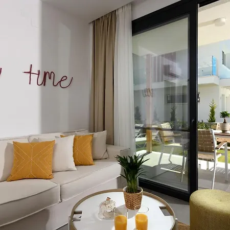 Nisea Aparthotel Prínos