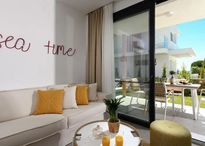 Nisea Apartahotel Prínos